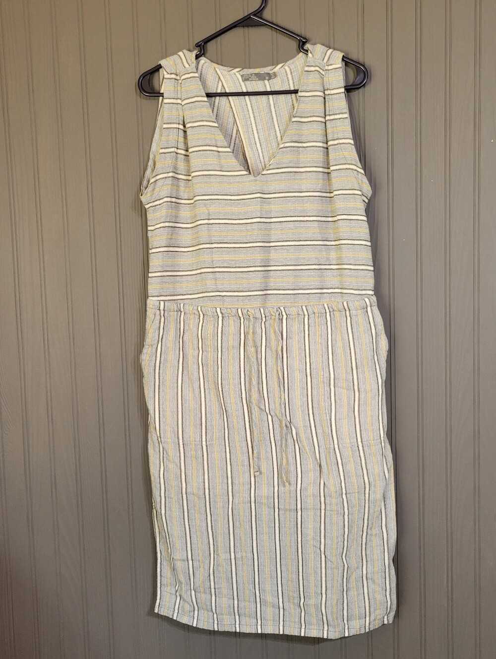 prAna Ecotropics Sleeveless Dress V-Neck Organic Cotton Striped Women's Medium
